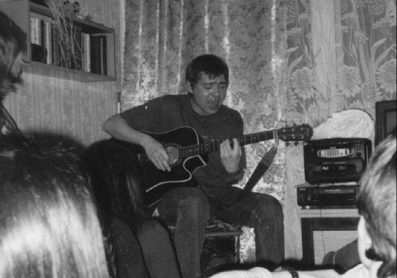 Квартиник на «Приморской», 2003 год