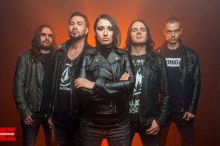 КЛИП ГРУППЫ LOUNA НА ПЕСНЮ "ОБЫЧНЫЙ ЧЕЛОВЕК" С УЧАСТИЕМ АРТУРА СМОЛЬЯНИНОВА